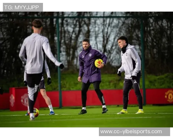 曼联U18战胜曼城U18一线队临时主帅卡里克亲临现场观战